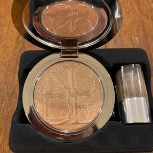 DiorSkin Nude Air Luminizer - Bronzed Glow